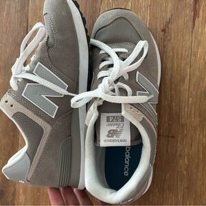 New Balance 574 Light Gray Sneakers like new women’s